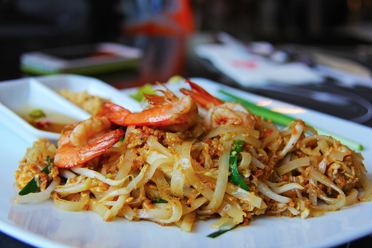 Traditional Thai Pad Thai - Recipes and Tips